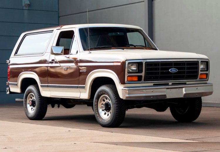 Ford Bronco 1982 subasta