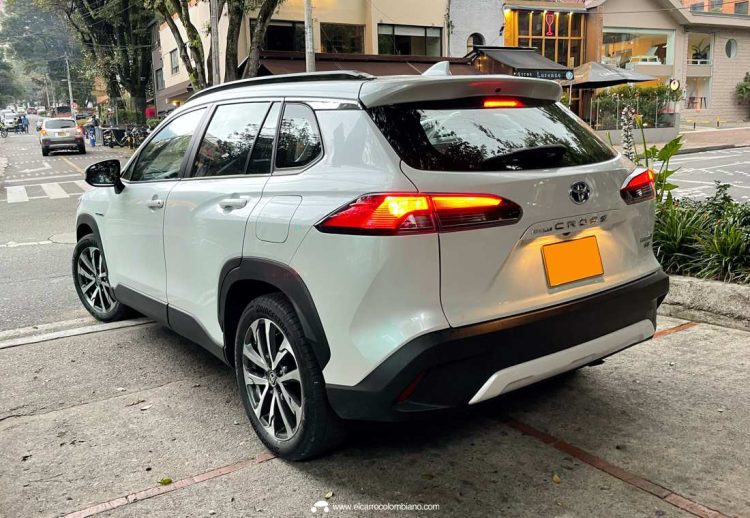 Toyota Corolla Cross, "El Carro Colombiano del Año 2021"