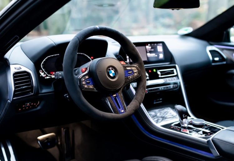 BMW M8 Competition personalizado por Manhart