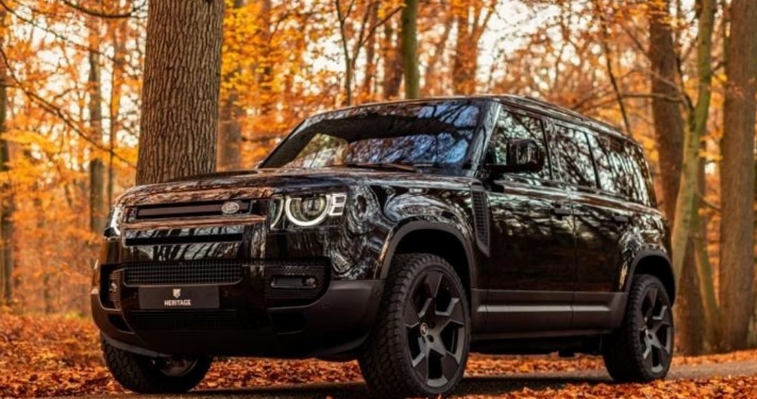 Land Rover Defender Valiance Black Steel de Heritage Customs