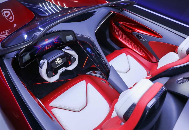 mg-eléctrico-deportivo-interior