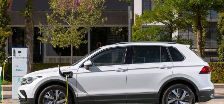 Volkswagen detecta un problema de seguridad en 118.000 híbridos enchufables