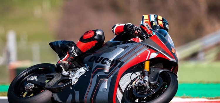 Ducati V21L primera moto eléctrica
