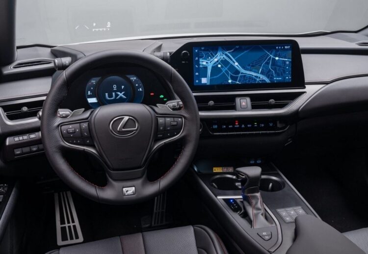 Lexus UX 2023