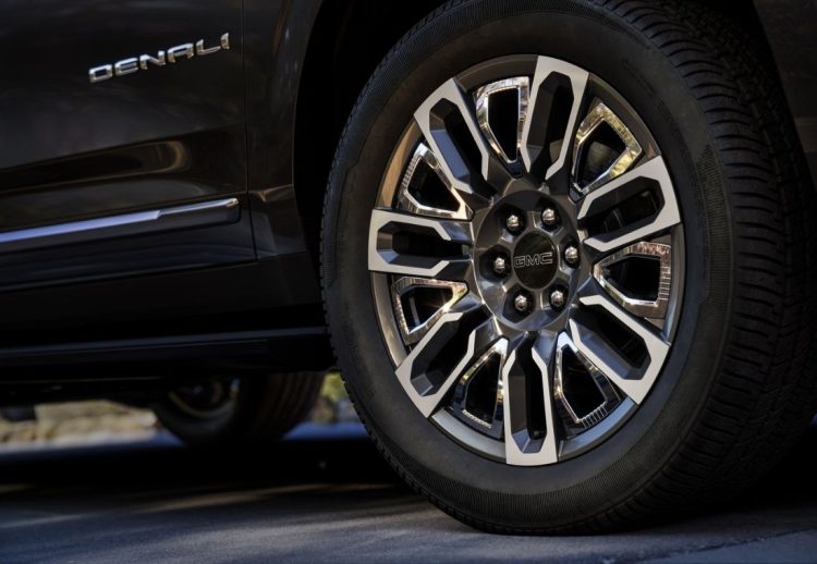 GMC Yukon Denali Ultimate 2023