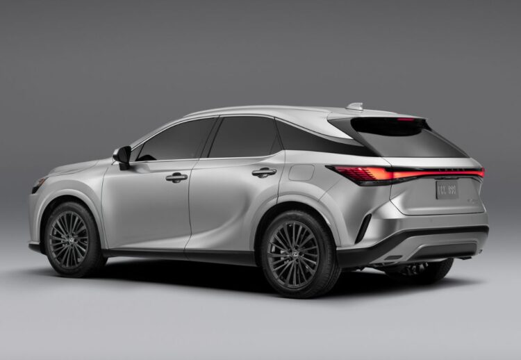 Lexus RX 2023