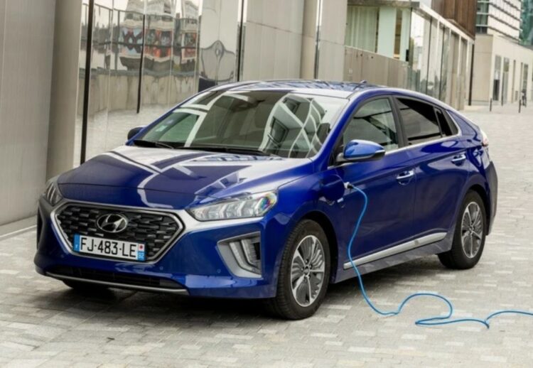 Hyundai Ioniq liftback producción