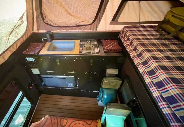 Ford Maverick kit de acampar
