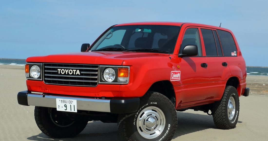 Toyota Land Cruiser restomod Flex Ventures