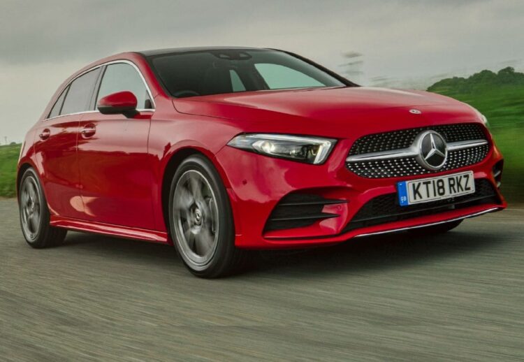 Mercedes-Benz le dirá adiós al Clase A y Clase B en 2025