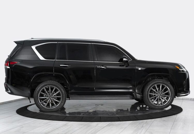 Lexus LX 600 blindado