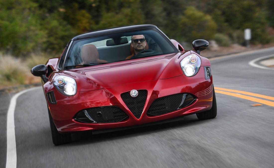 nuevo auto deportivo Alfa Romeo