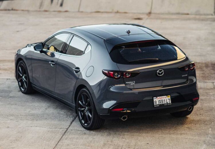 Mazda 3 Carbon Edition 2023