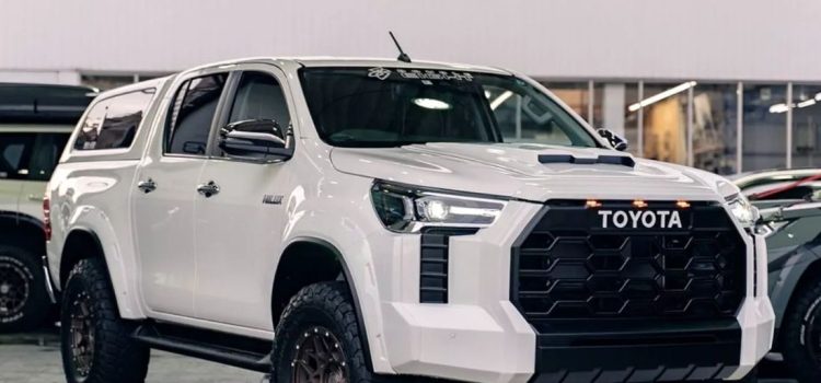 Toyota Hilux por GMG Double Eight