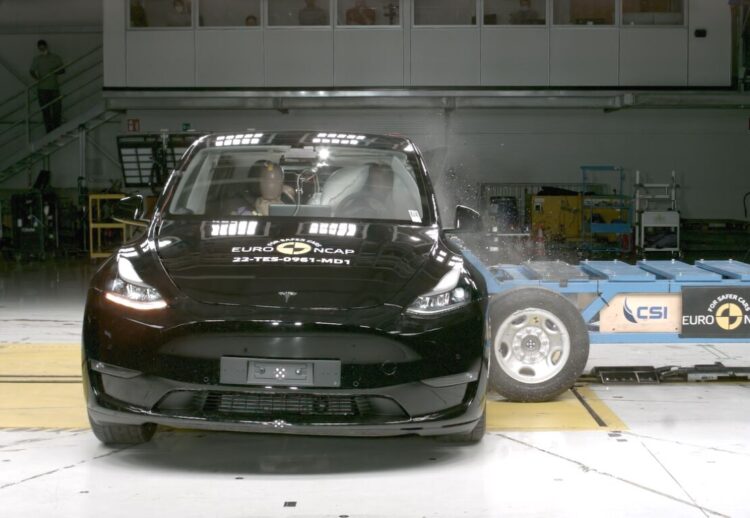 Tesla Model Y pruebas NCAP