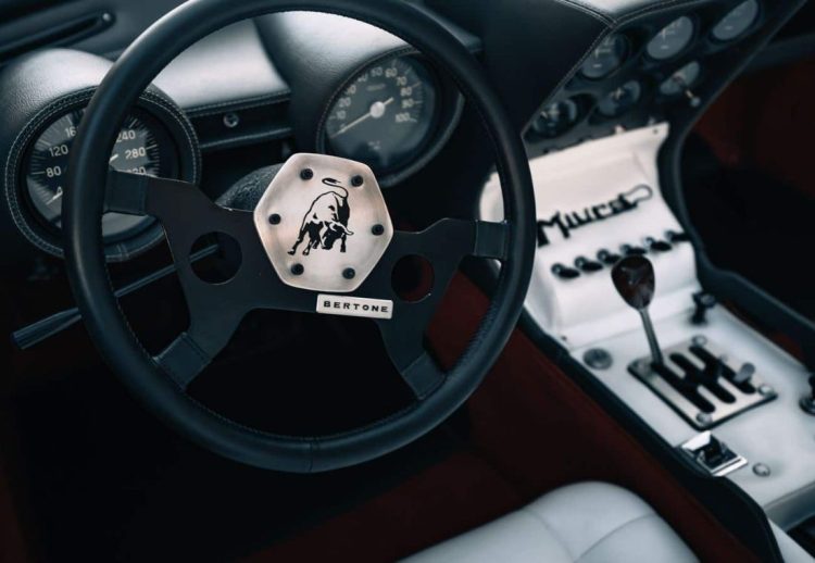 el último Lamborghini Aventador