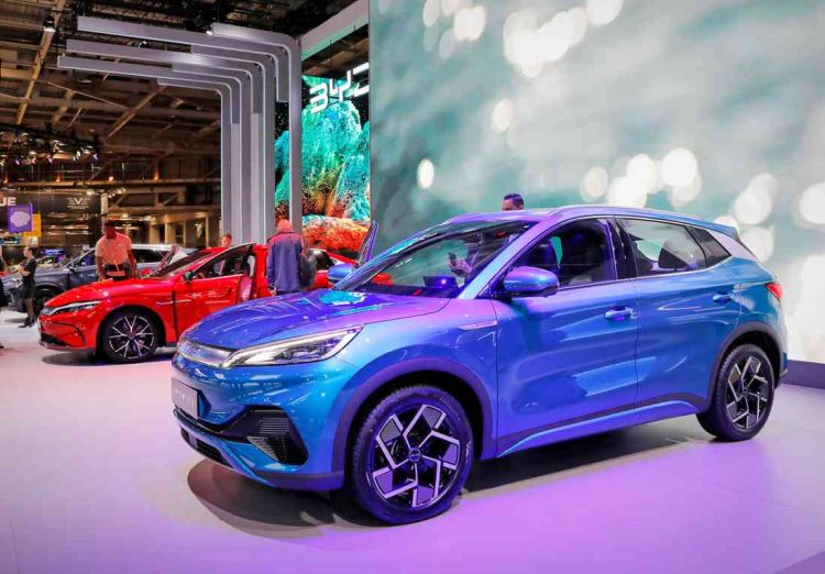 BYD, ORA y Wey en el Salón del Automóvil de París