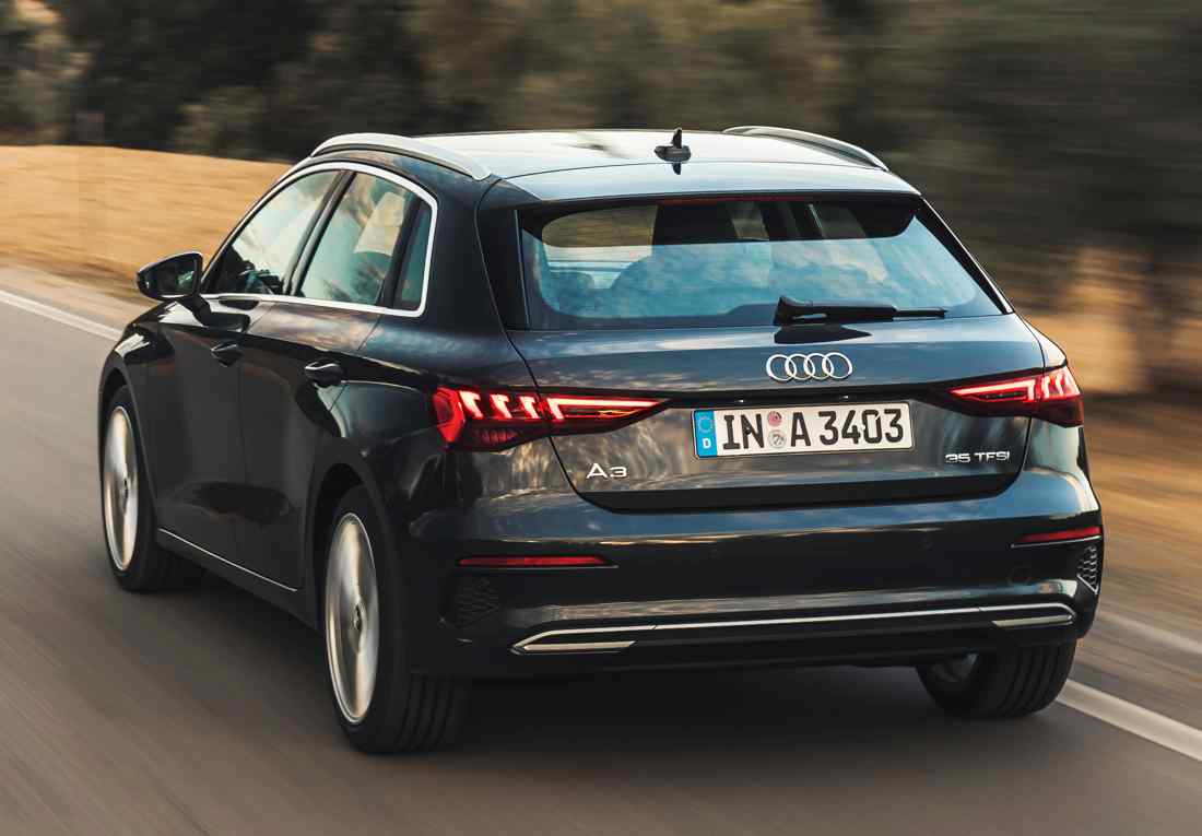 Schne Audi A3 Sportback 2022 Bildernull