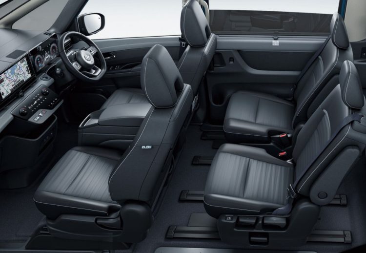 Nissan Serena 2023