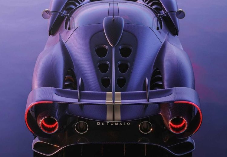 De Tomaso P900