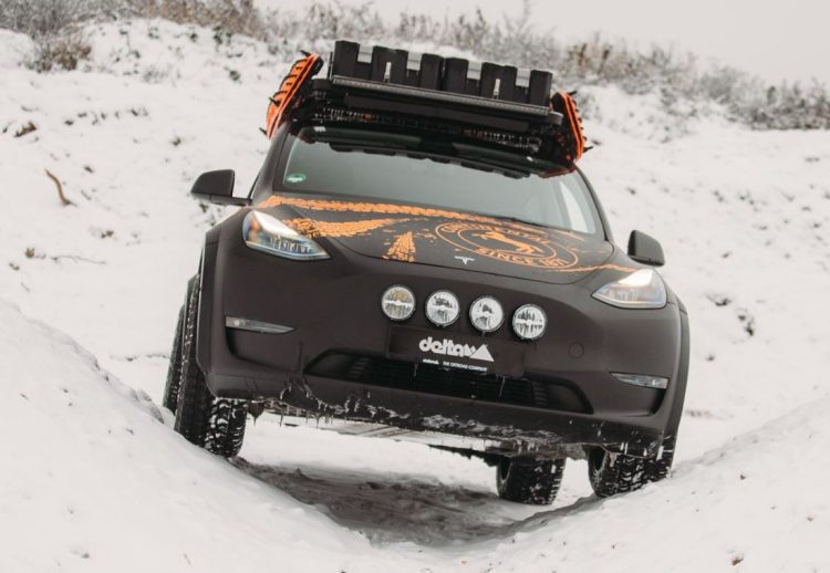 Tesla Model Y por delta 4x4