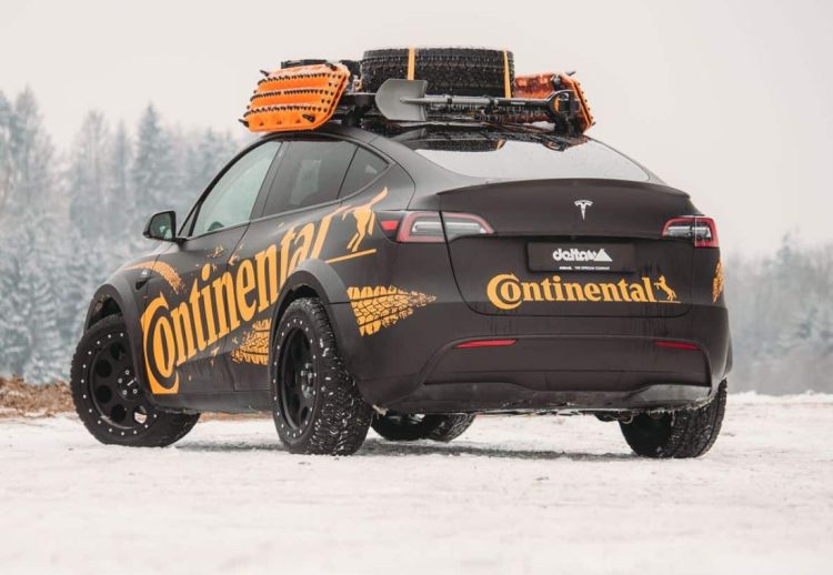 Tesla Model Y por delta 4x4