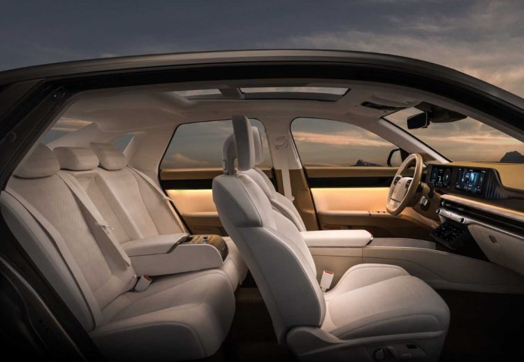 Hyundai Azera 2023