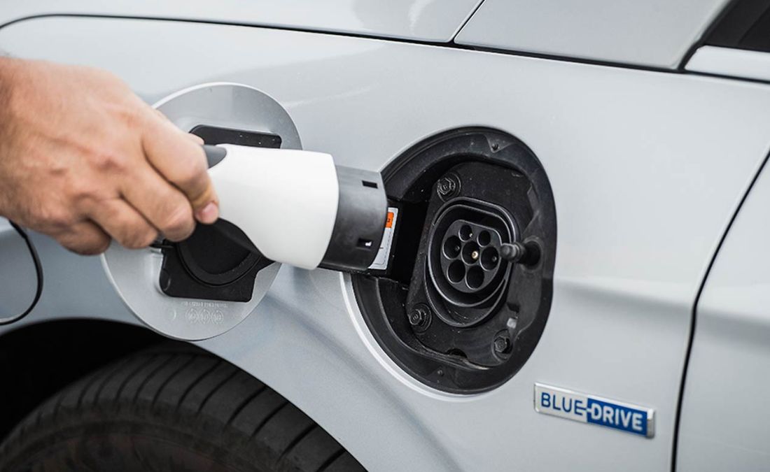 Autos híbridos enchufables 2023