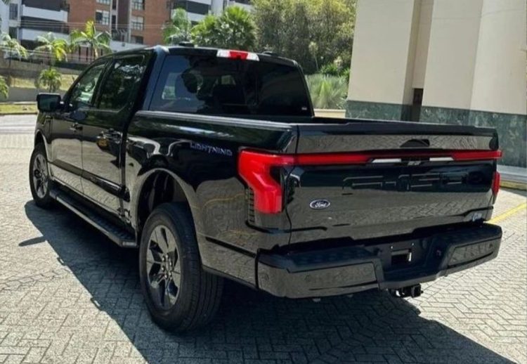 Ford F-150 Lightning Colombia