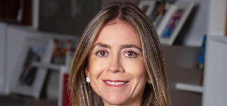 Juliana López Iza, Directora Comercial de GM para Colombia.