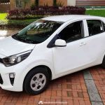 Kia Picanto Emotion 1.0 2023, carro más barato de Colombia