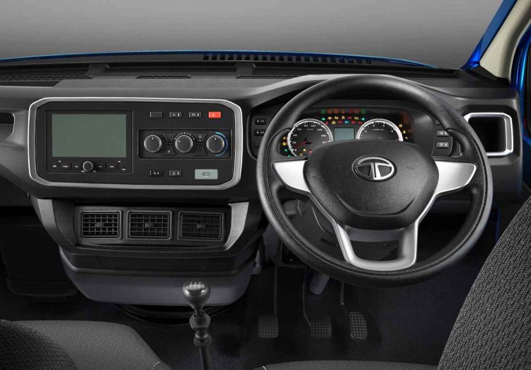 Tata Winger 2023, Renault más antiguo del mundo en producción