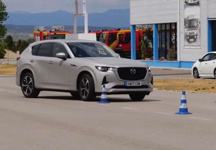 Mazda CX-60 prueba del alce