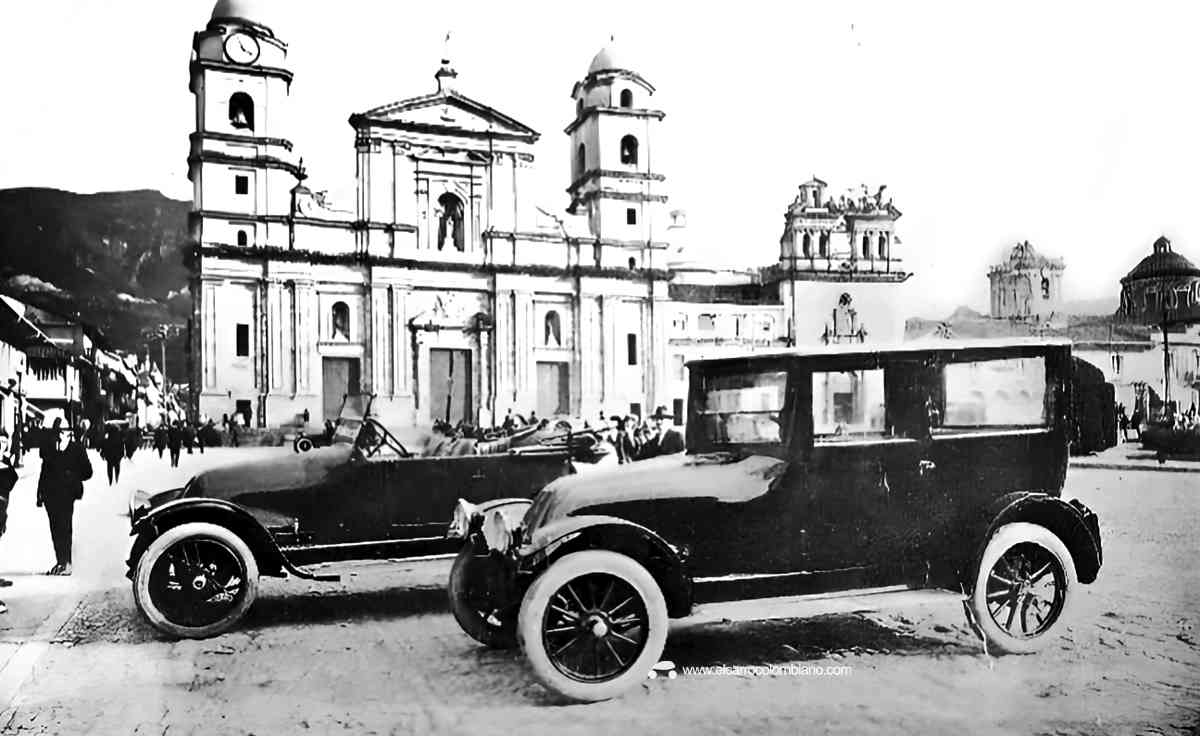 Franklin 1921 carros antiguos Colombia