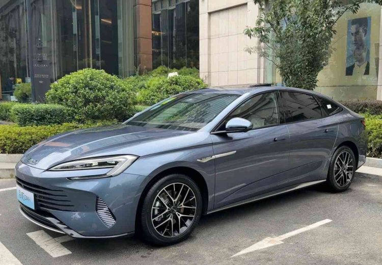 BYD Seal DM-i híbrido enchufable