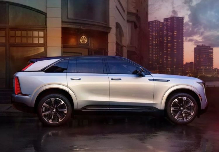 Cadillac Escalade IQ 2025