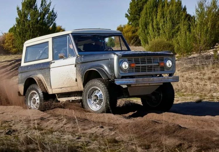 Ford Bronco restomod