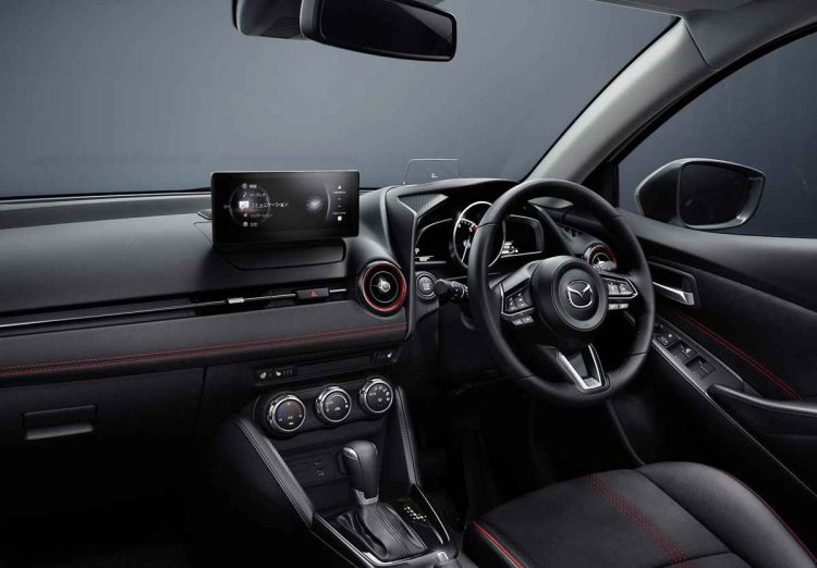 Mazda 2 2024 Japón