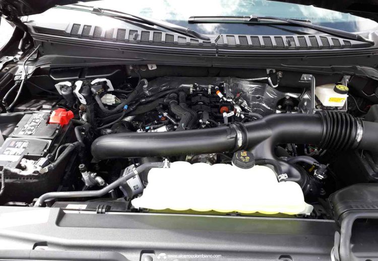 Ford Expedition Stealth Performance 4x4 Colombia
