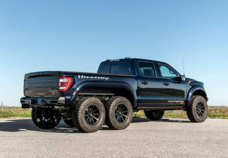 Hennessey VelociRaptoR 6x6