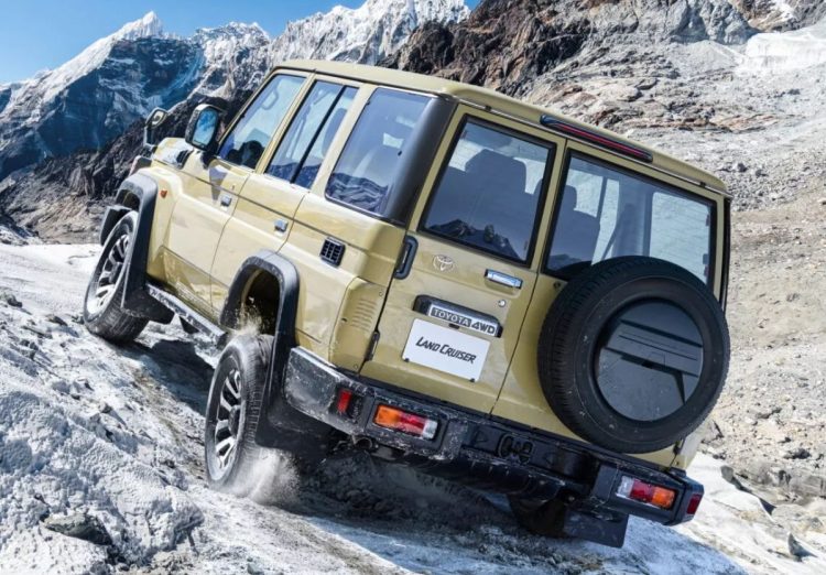 Toyota Land Cruiser 70 2024