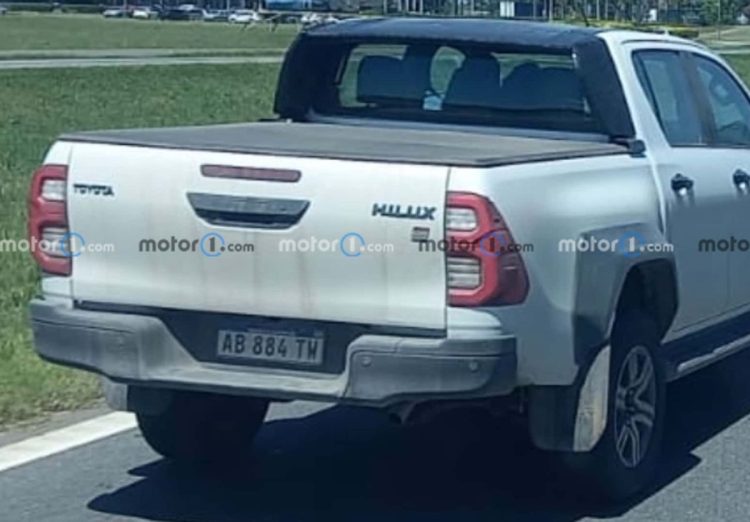 Toyota Hilux pruebas