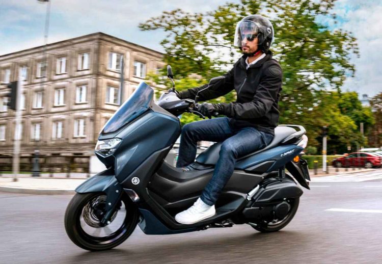Yamaha NMAX 155