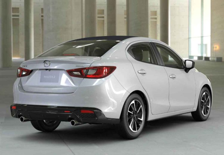 Mazda 2 Signature 2024