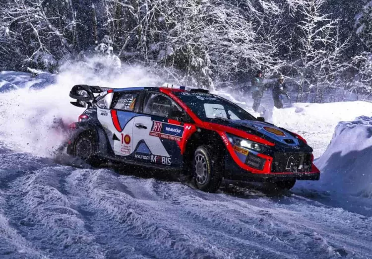 WRC deja a un lado los autos híbridos