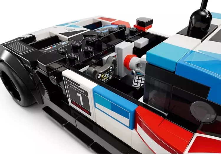 BMW M Hybrid V8 y M4 GT3 de LEGO