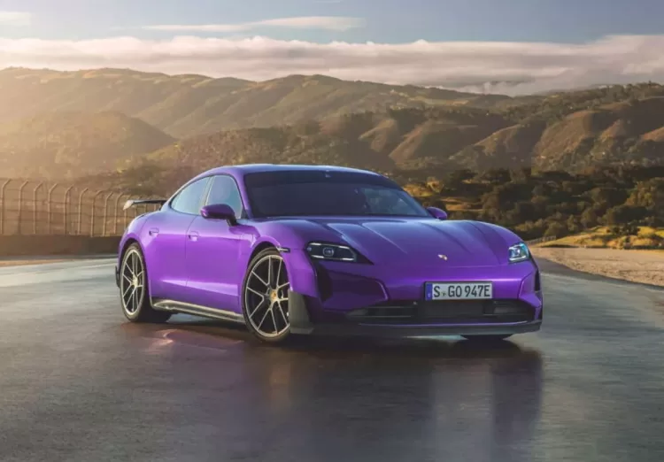 Porsche Taycan Turbo GT 2025