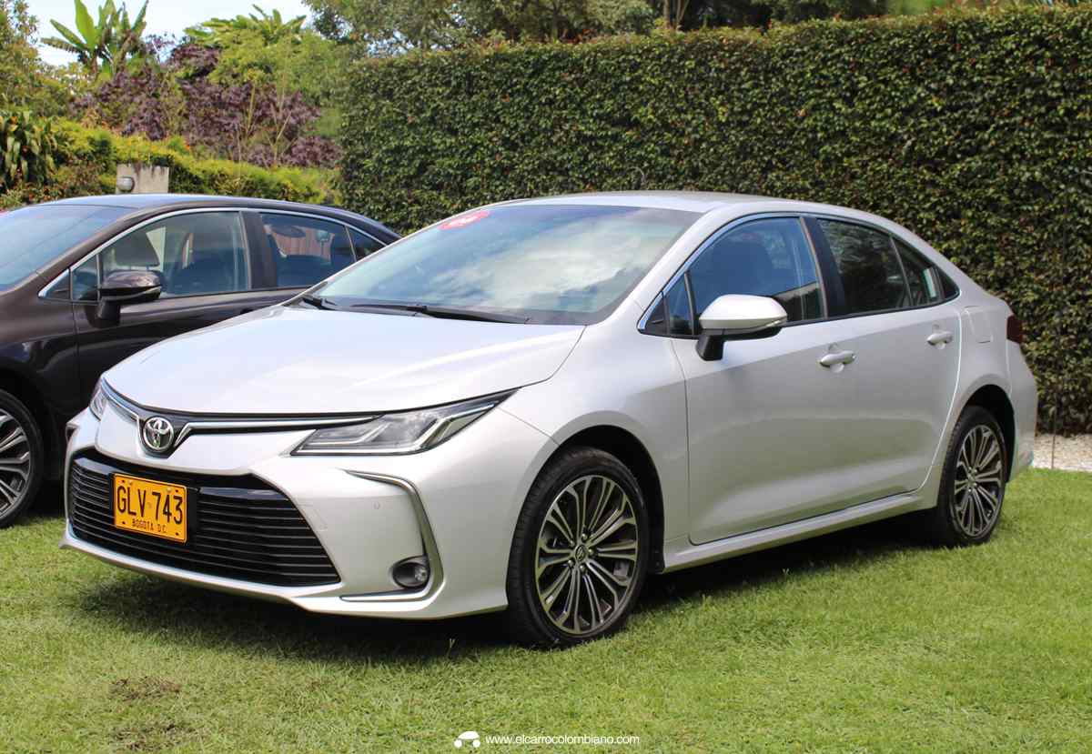 Toyota Corolla Híbrido Colombia