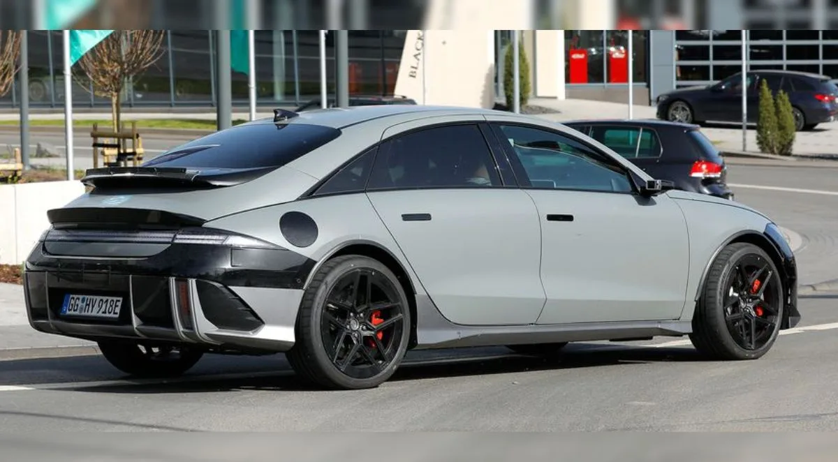 Hyundai Ioniq 6