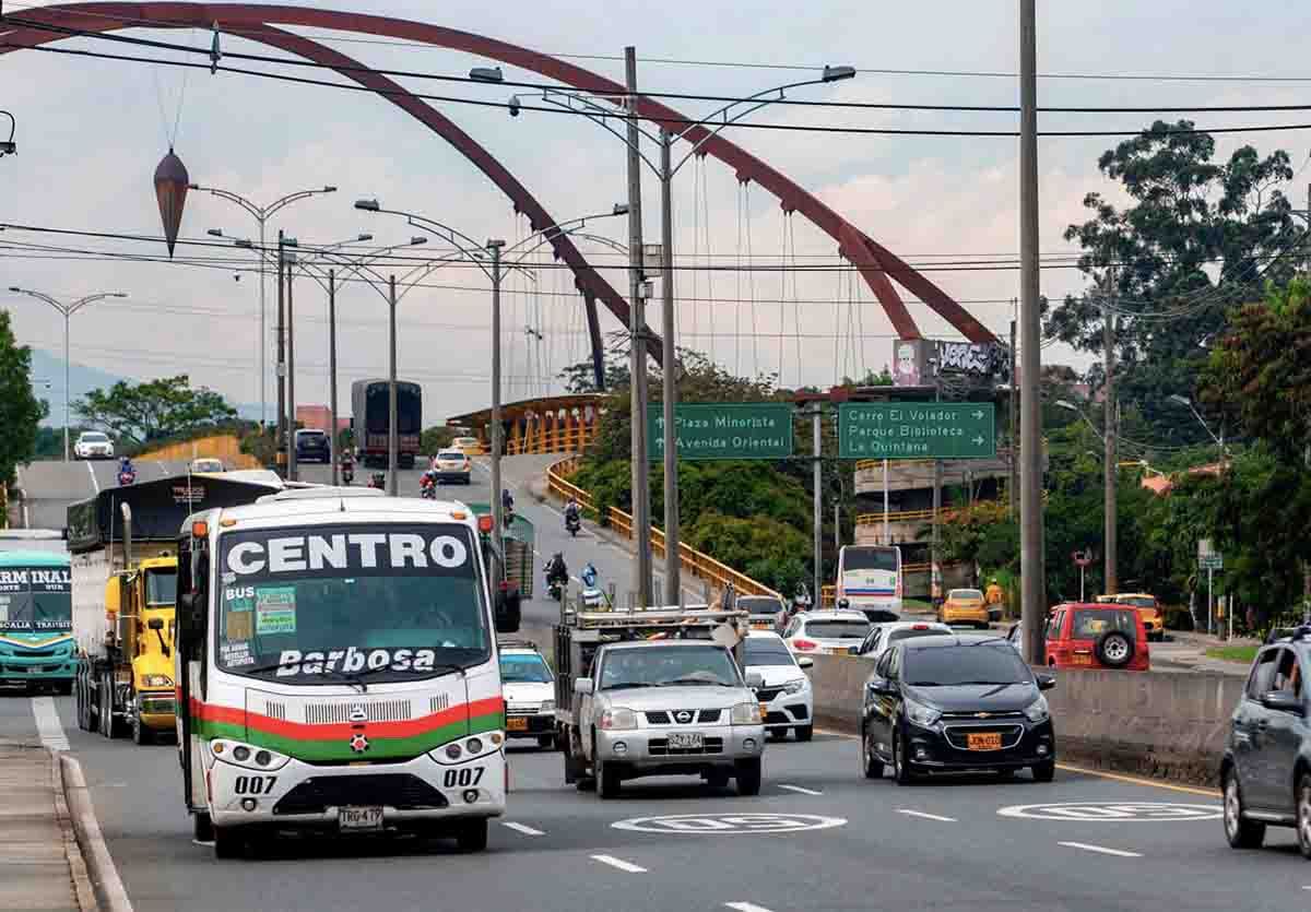 Transporte público sostenible Colombia